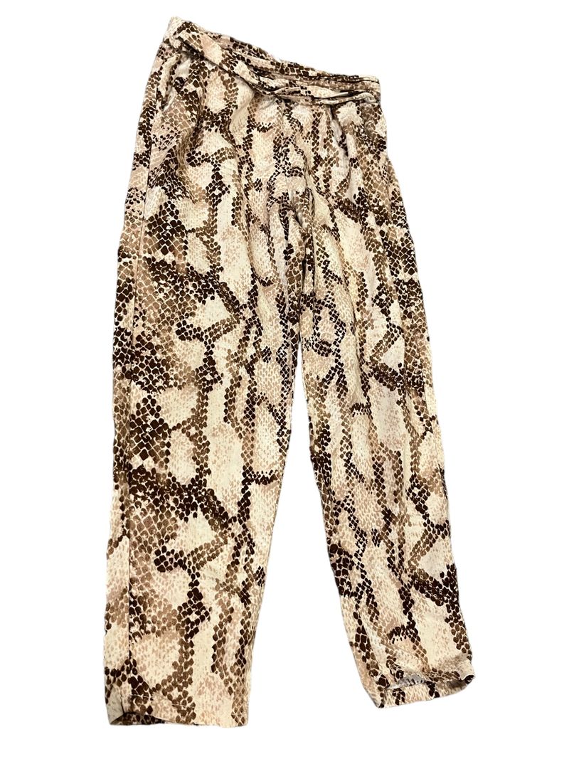 Justice, 6, snakeskin pants, bouncy fabric  6