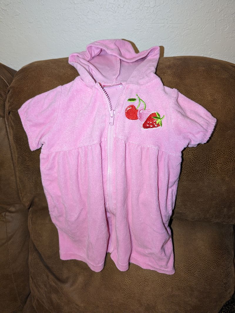 Penny M pink terry cloth zip front swim cover up Cherries & strawberry on chest, hooded 24 Months