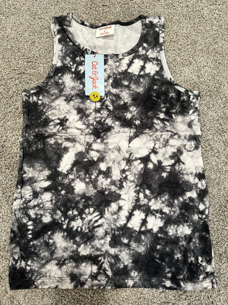 Cat and Jack tie dyed tank NWT Size medium 8