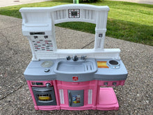 Load image into Gallery viewer, Step 2 pink kitchen with dishes  Pretend Toy
