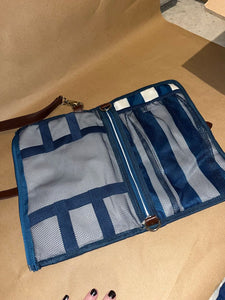 Bugsie Navy/ White Striped Travel Diaper/Wipe Carrier Potty and Diapering