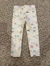 Load image into Gallery viewer, Janie and Jack 2T Ski Themed Leggings 2T

