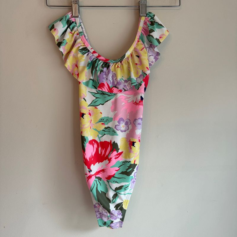 Gap - Size Medium / 8 - Floral one-piece swim suit with ruffle top 8