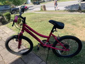 BCA 20 in Crossfire 6 speed girls bike pink black BCA 20 in Crossfire 6 speed girls bike pink black Outdoor