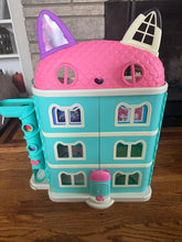 Load image into Gallery viewer, Gabbys Dollhouse Includes sound, accessories included Dolls and Accessories
