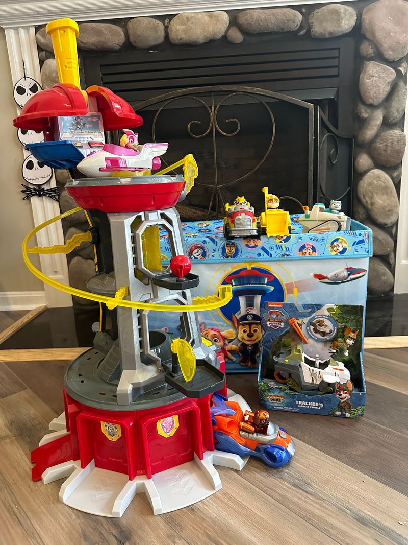 Paw Patrol Mighty Lookout Tower with Extras Tower with a large storage bin and cars. New Tracker Vehicle Toy Vehicles