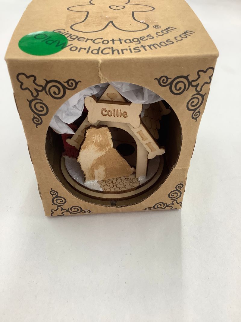 Ginger Cottages NIB Collie dog house Christmas ornament