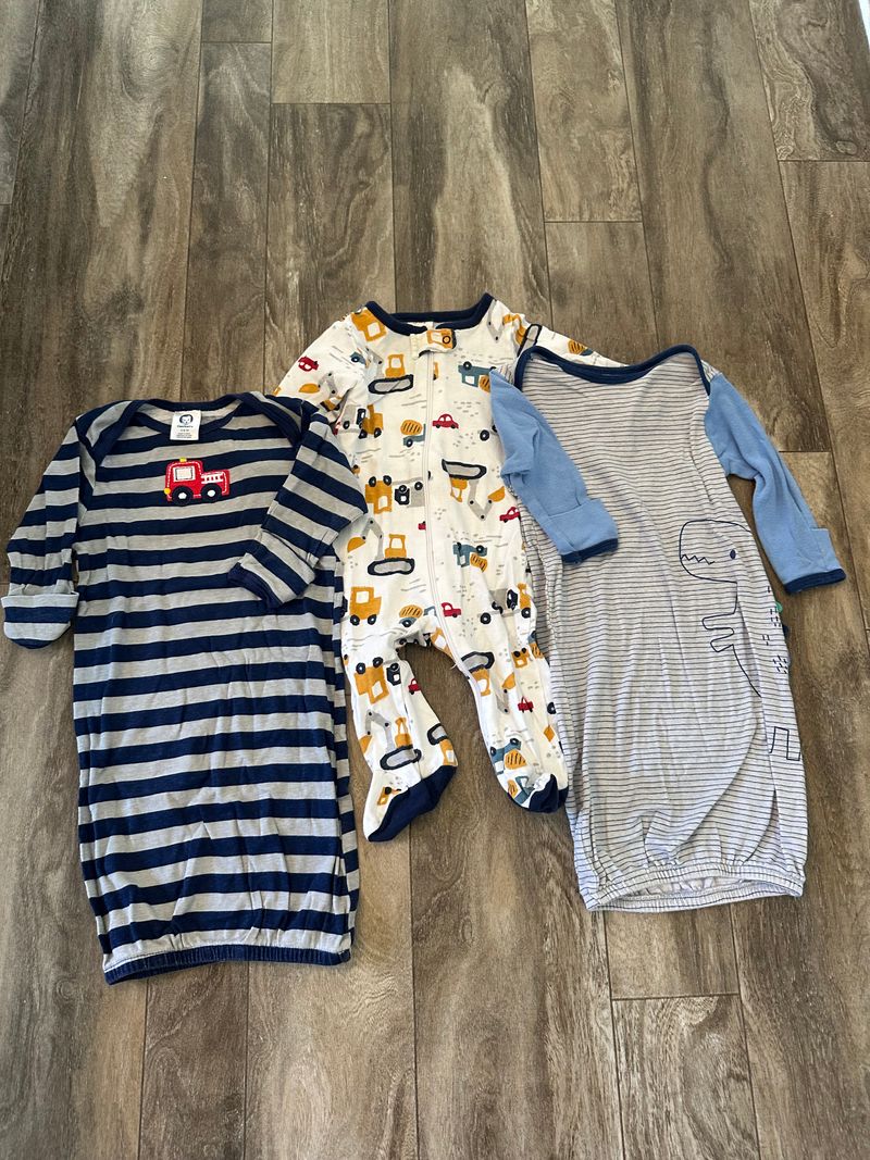 0-3month sleepers One footie pajama & two sleep gowns Newborn