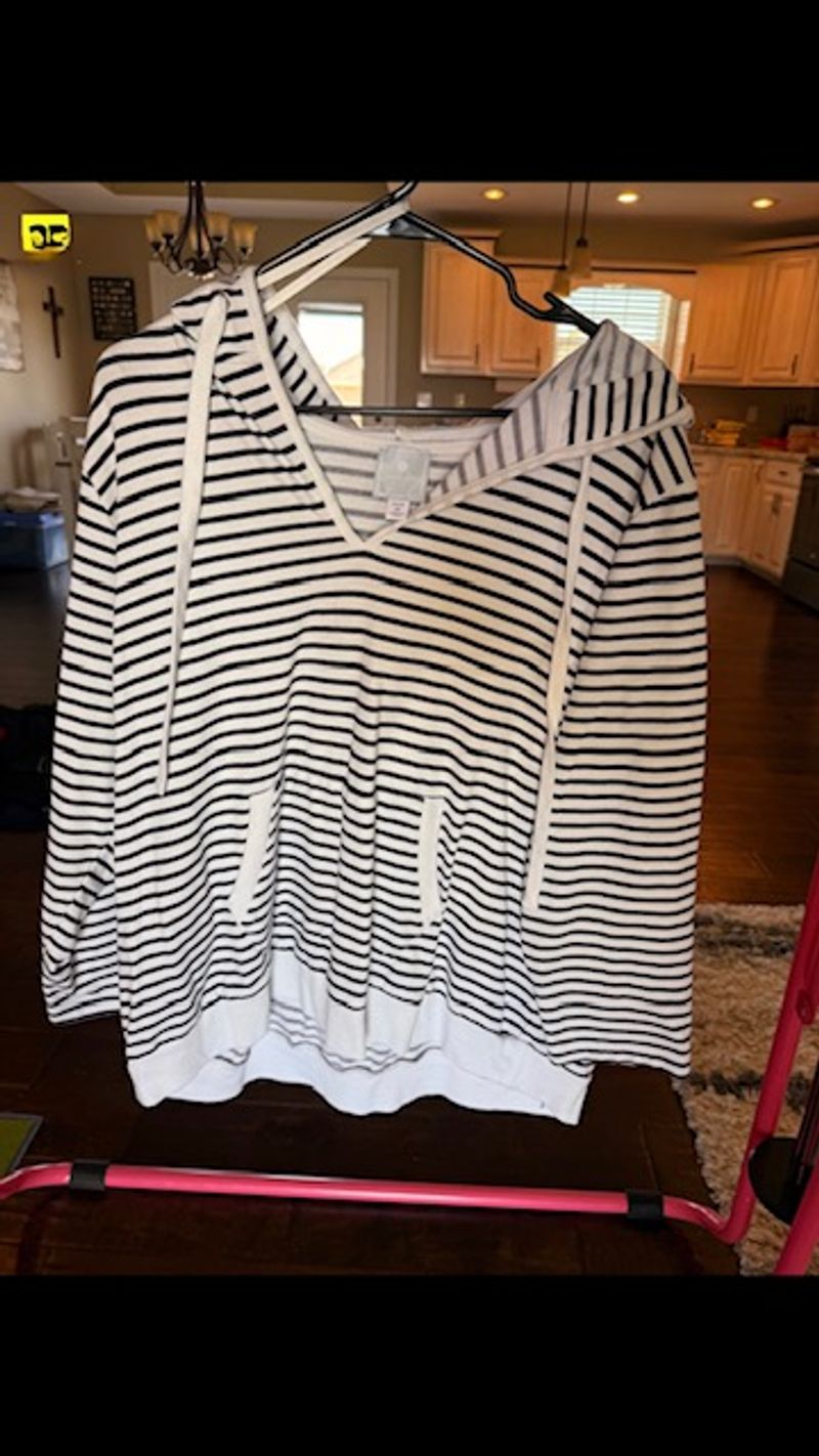. striped navy and white hooded top Women's - XXXL