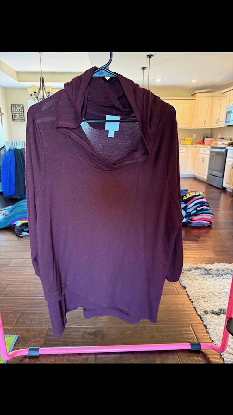 . maroon thin hoody sweater Women's - XXL