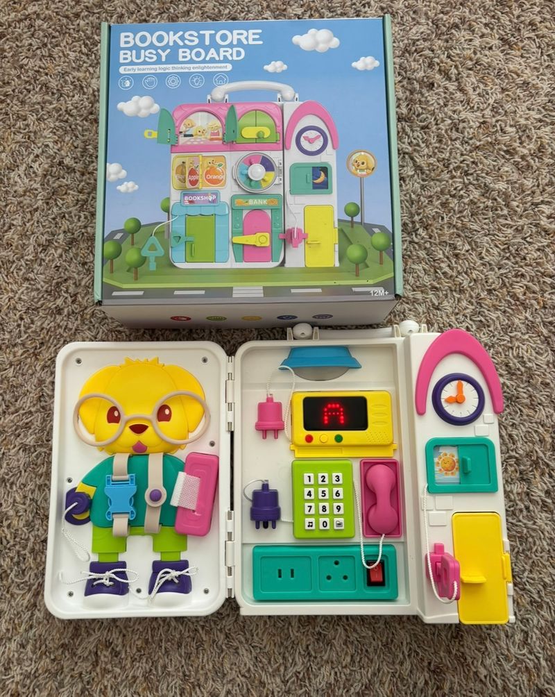 Bookstore Busy Board, 12 month and up, Early learning and logic thinking Educational
