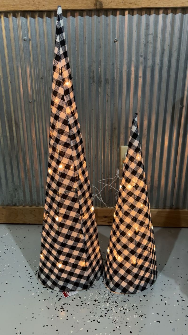 NWT Old time pottery Christmas trees 3 ft and 2 ft light up trees NWT