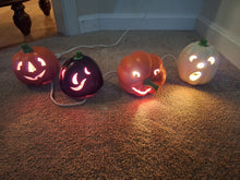Load image into Gallery viewer, Department 56 Ceramic Light-Up Jack-O-Lanterns Set of 4. 5.5&quot; to 6.5&quot; H
