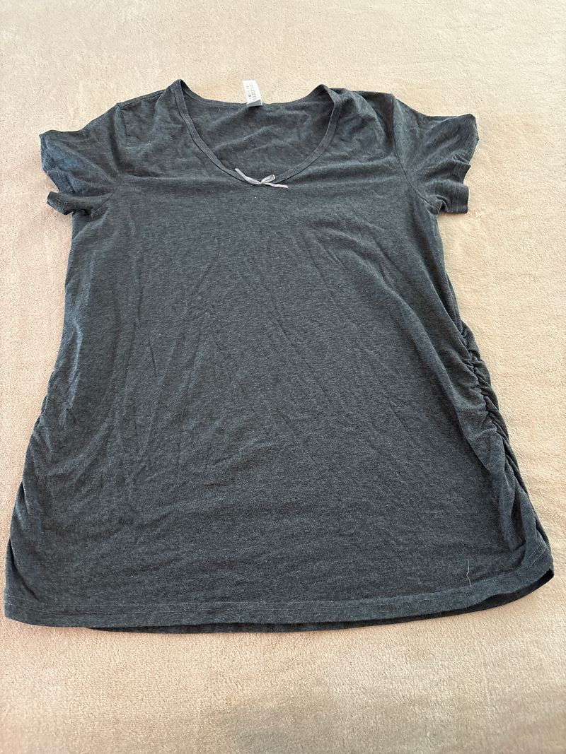 Lamaze Gray T-Shirt Women's Large 12-14
