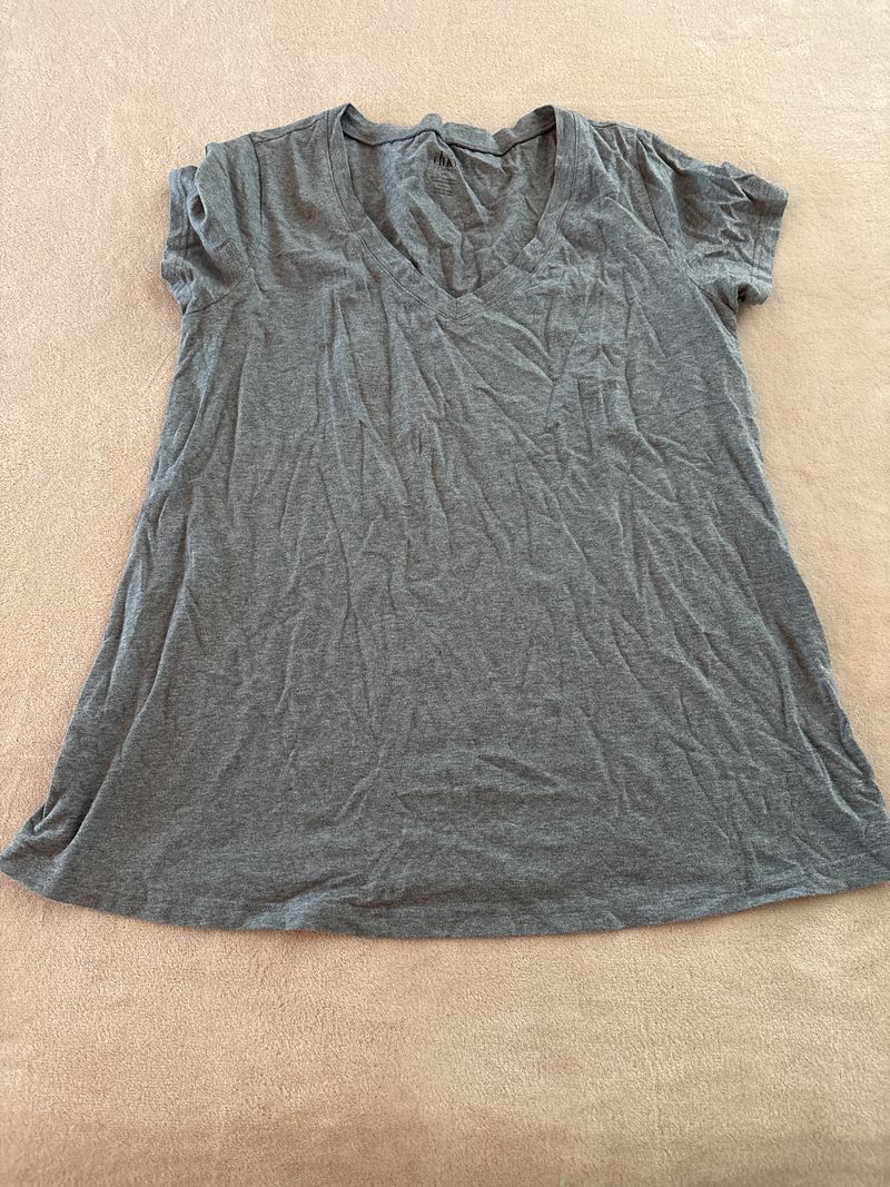 Duo Maternity Gray T-Shirt Women's Large 12-14
