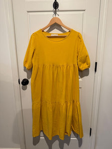 - Mustard yellow midi dress with short sleeves Women's - L
