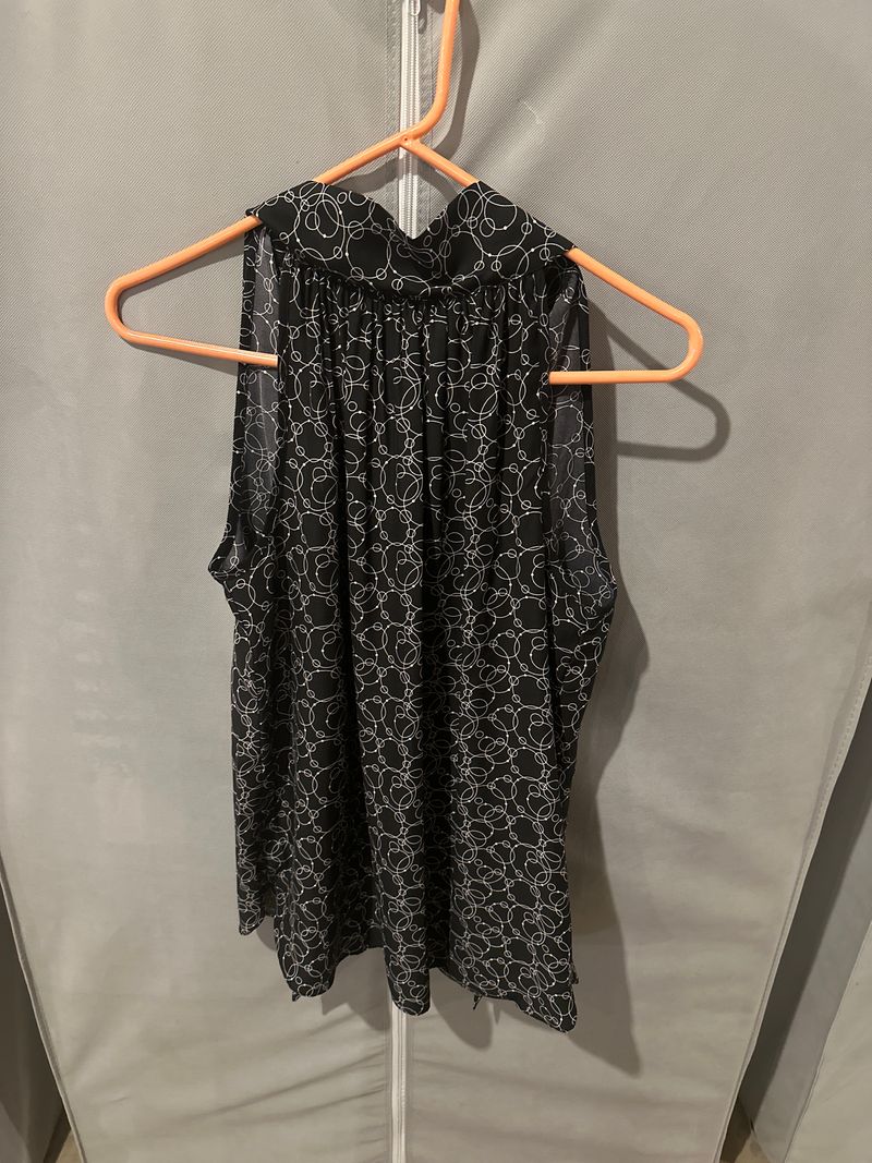 Max studio Black with white circles worn once Women's - M