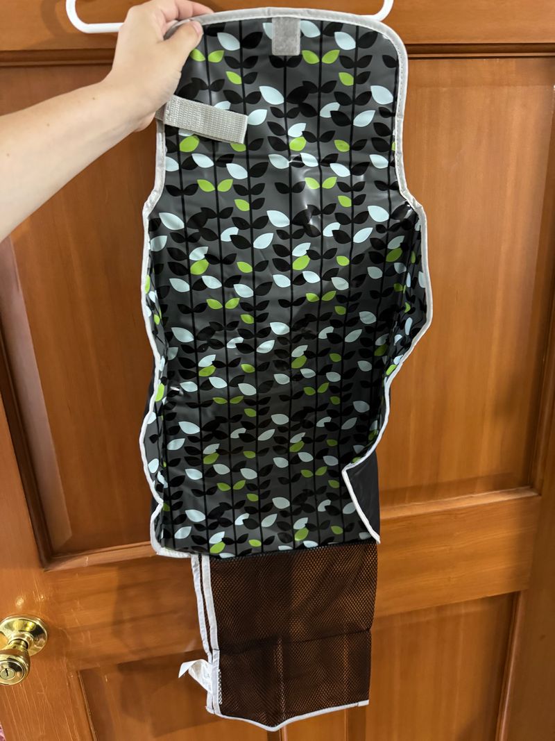 Portable changing pad Folds up with spot for wipes and diapers Potty and Diapering