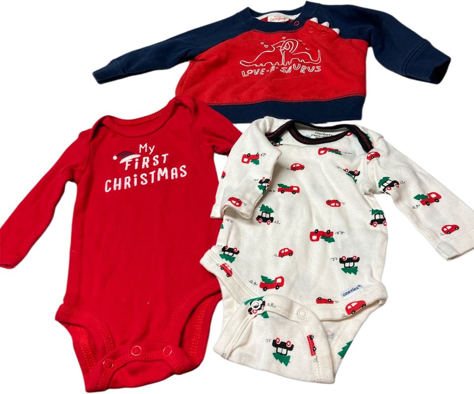 Cat and Jack Just One You 2 Christmas onesies Valentines sweatshirt size 0-3 months Newborn