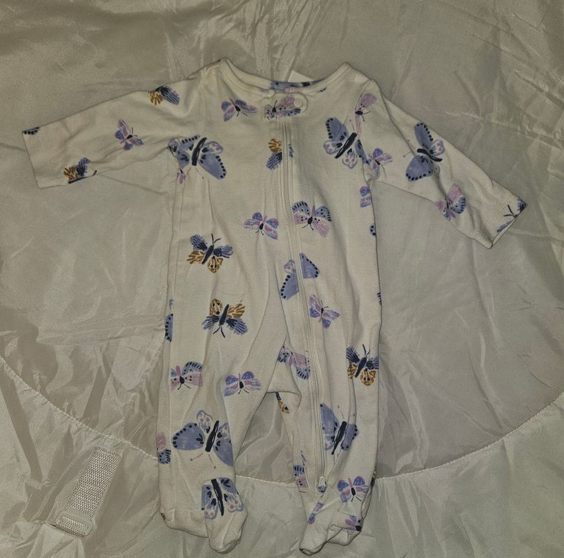 Carters Butterfly sleeper 3 Months