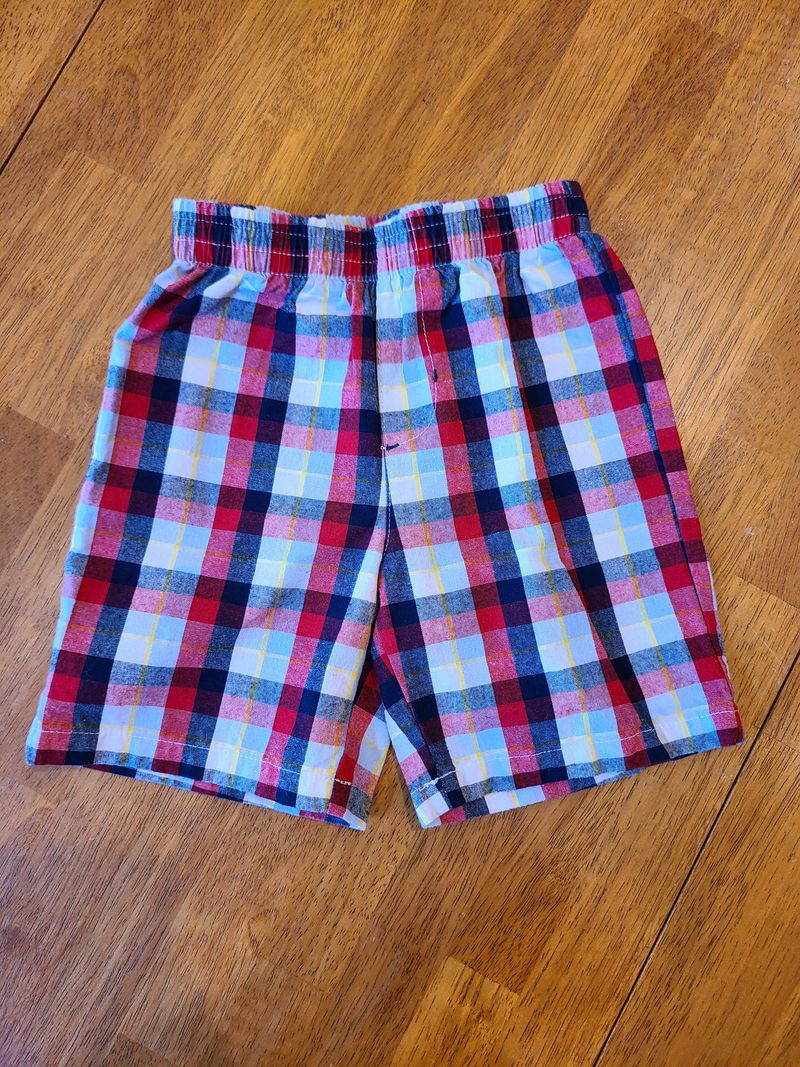 Disney, SMR, plaid shorts, elastic band red/navy/white/yellow 18 Months