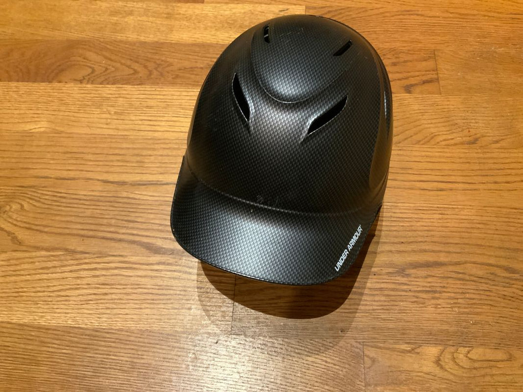 Gently used underarmour helmet Great condition $60 retail