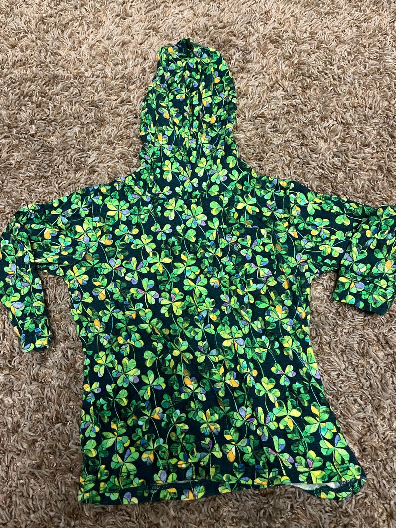 Muse Threads Bamboo long sleeve hooded shirt with shamrocks 12 Months