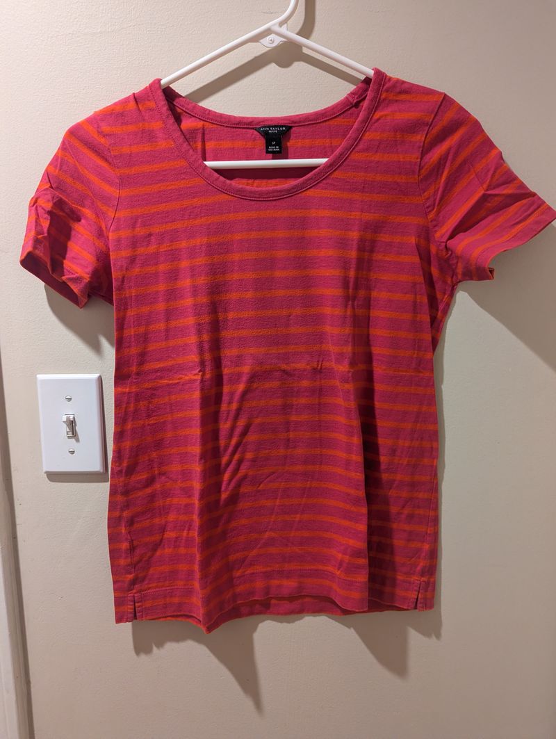 Ann Taylor petite small tee hot pink with orange stripe Women's - S