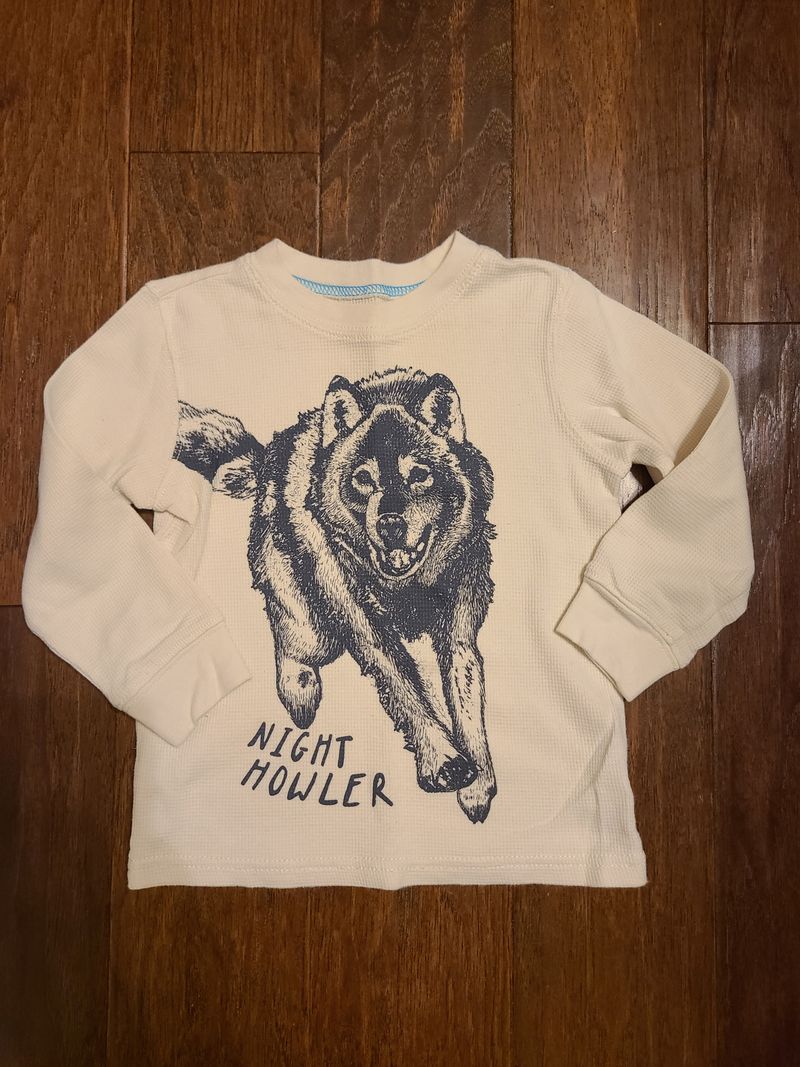 Carters, long sleeve white thermal shirt with wolf Night Howler 3T