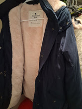 Load image into Gallery viewer, Abercrombie winter coat Abercrombie  girls coat   navy blue with peach fur 16
