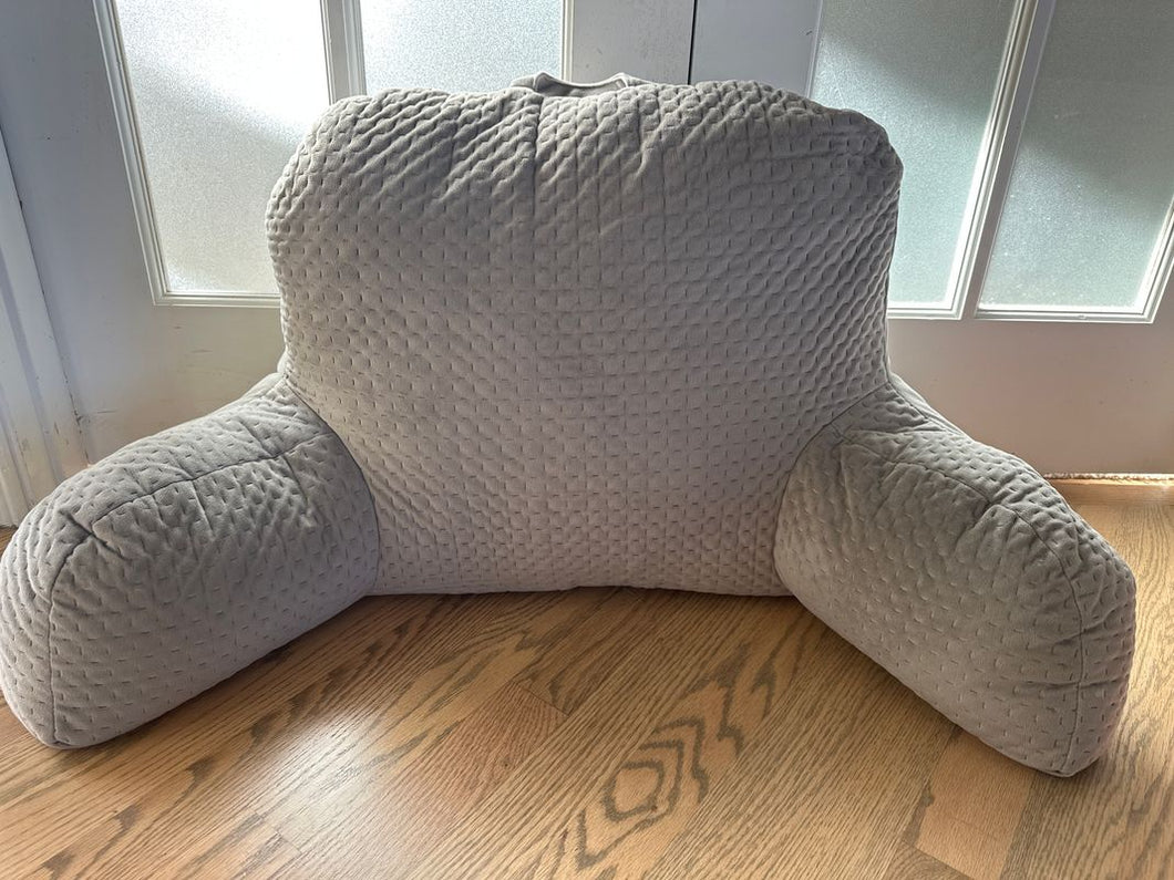 Room essentials Reading Pillow - Gray