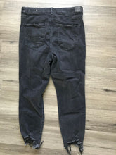 Load image into Gallery viewer, American Eagle Next level stretch, black jeans, size 18 regular. #83. Women&#39;s 18
