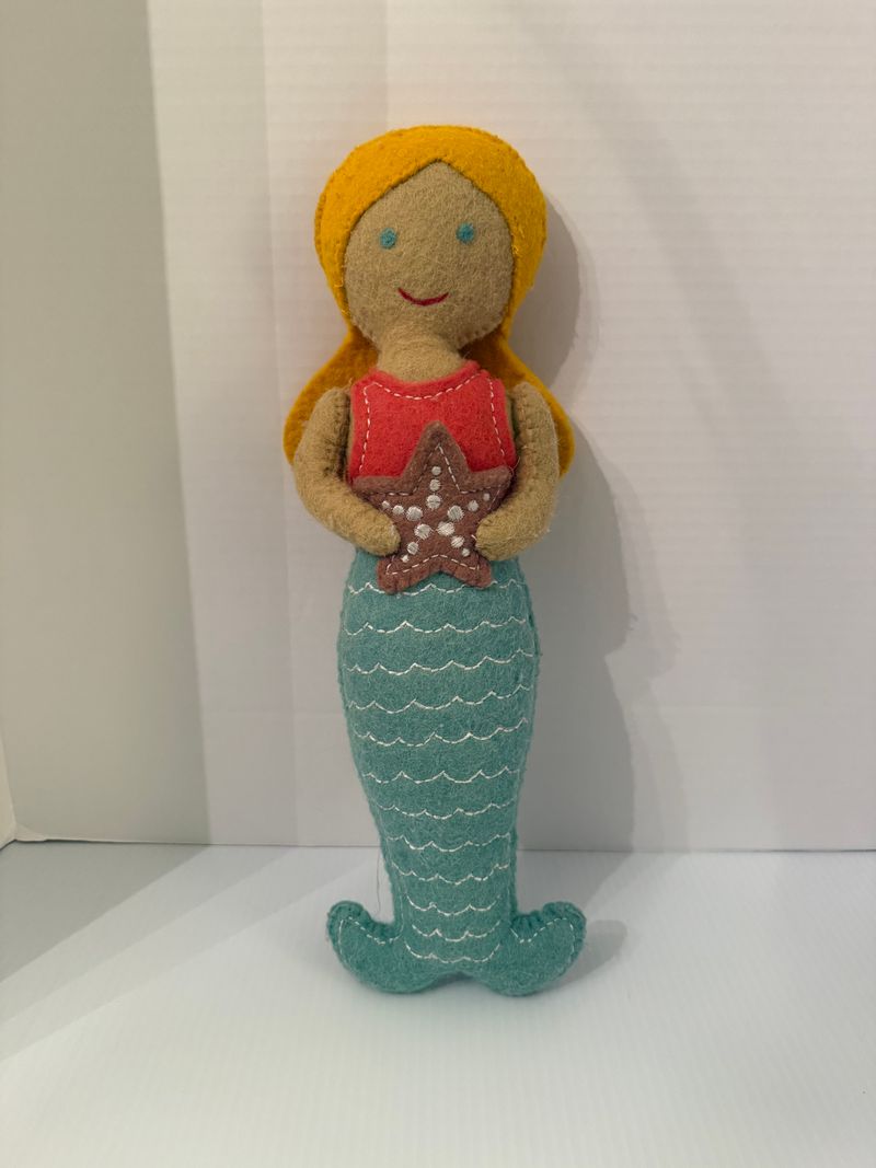 Boutique felt Mermaid Tooth Fairy pillow tooth pocket behind starfish, 17 inches tall Plush Toys