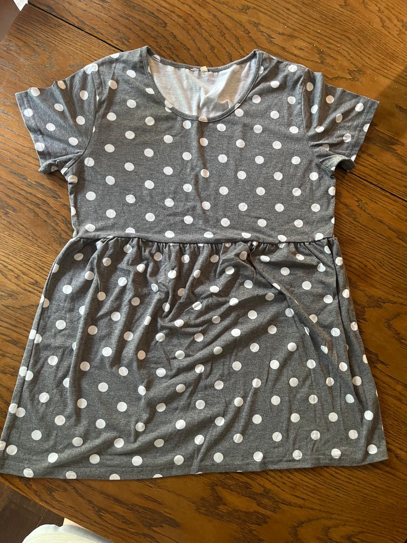 Gray Stretch Tshirt Maternity  Women's Large 12-14