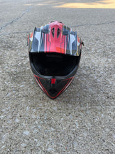 Load image into Gallery viewer, Raider Youth off road helmet
