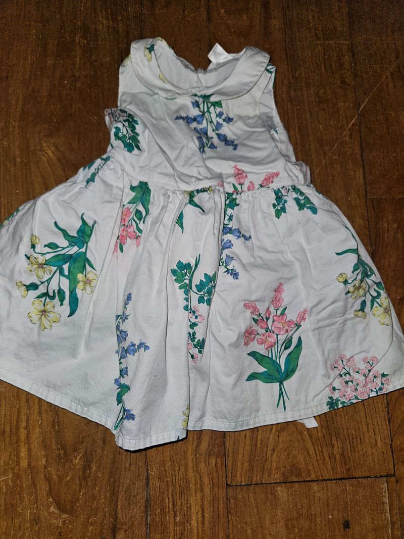 Carters White flower dress size 12m 12 Months