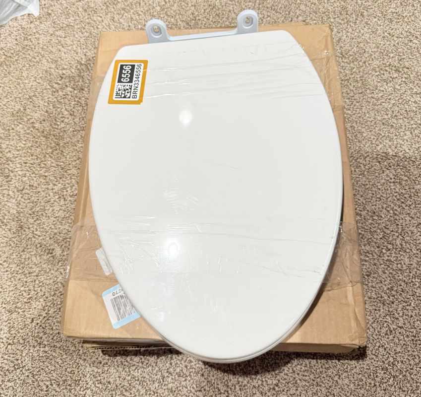 Brand new toliet seat oblong