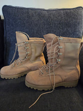 Load image into Gallery viewer, Belleville books new 7 wide 7 (Adult)
