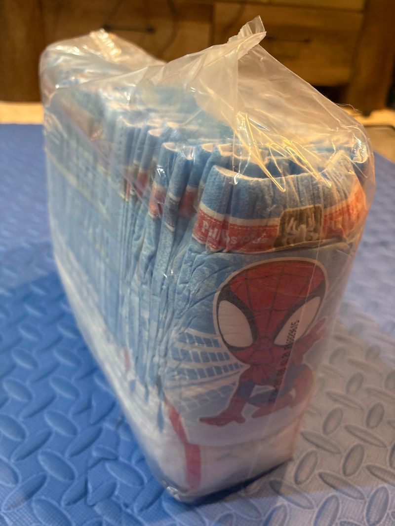 Huggies NIB-35 Spider-Man potty training pull-ups Size 4-5T Potty and Diapering