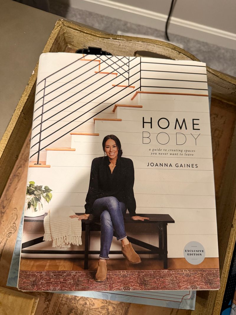 Joanna Gaines Homebody Book-Adults