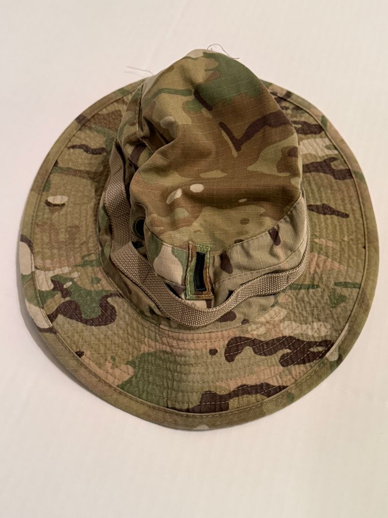 Mens One Size Camo bucket hat