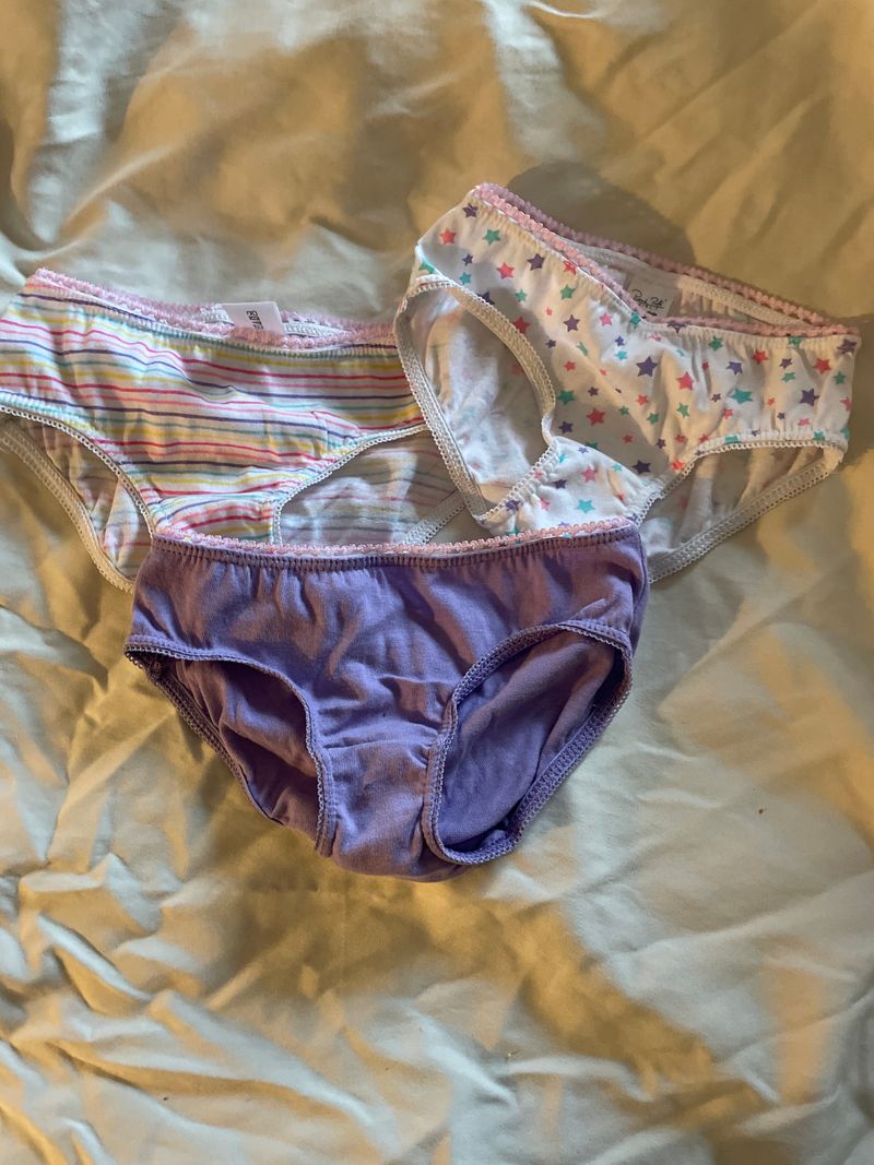 3 girls panties Size 2t girls panties never worn 2T