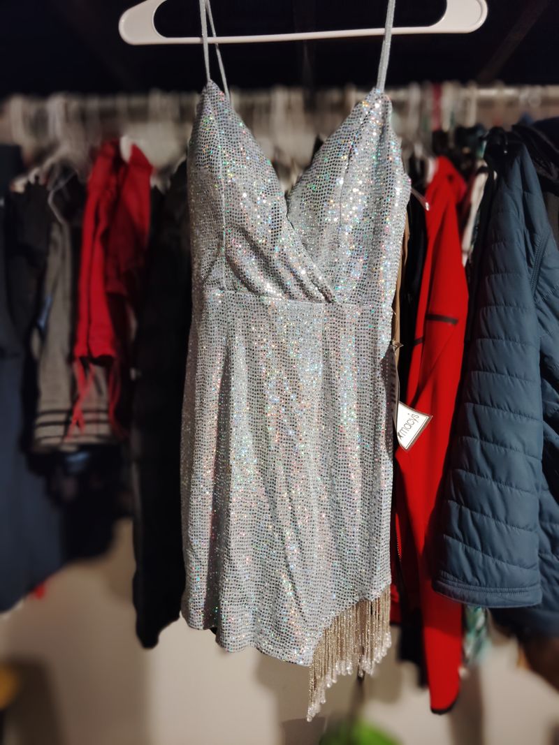 Speechless slim blue color is sky mini mini dress NWT SRM WNT very shimmery with beautiful beads to the side Women's XXS (00-0)