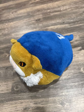 Load image into Gallery viewer, Comfy Critters UK Wildcat child multipurpose blank EUC. Transforms into hooded blanket wrap. Chenille fleece. Toddler
