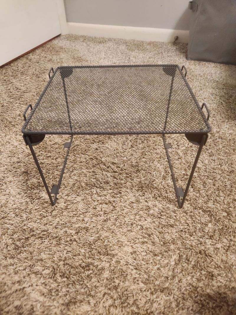 Monitor/locker wire shelf Monitor/locker wire shelf