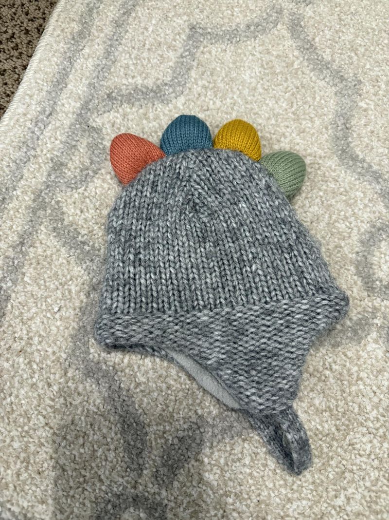 0-3 winter hat, velcro chin strap  Newborn