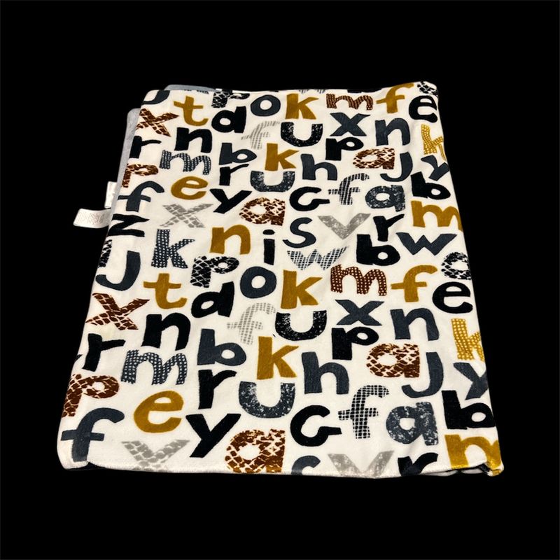 Na Alphabet throw blanket used Toddler