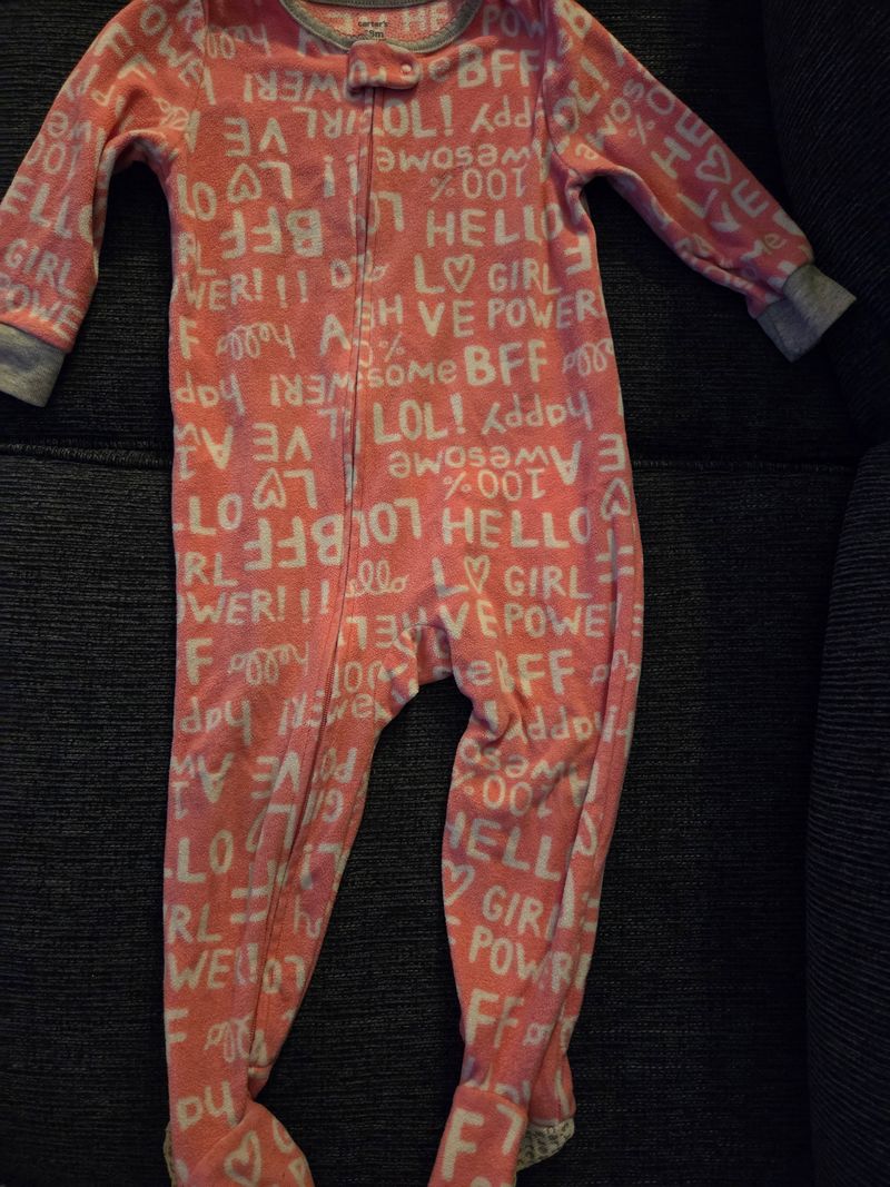 Carter Awesome love sleeper 18 Months