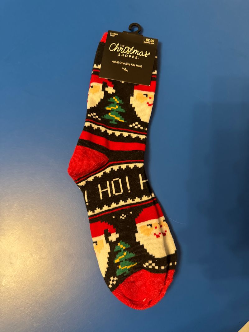 Christmas Shoppe NWT Christmas socks one size fits all