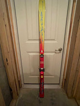 Load image into Gallery viewer, Research dynamics coyote skis EUC 170 cm length includes 630 tyrolla bindings
